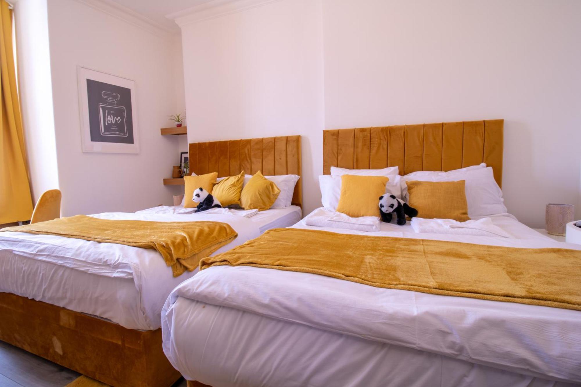 Luxurious Apartments On Oxford Street London Exterior photo
