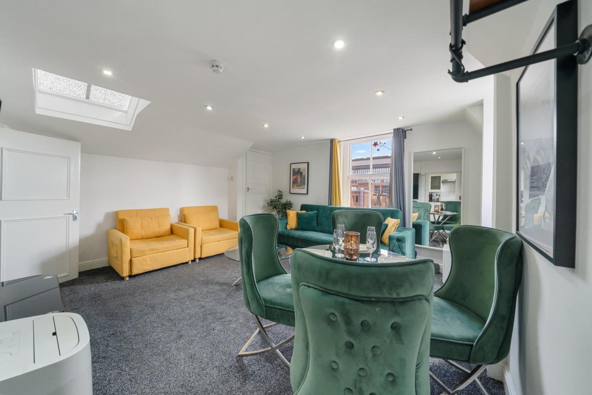 Luxurious Apartments On Oxford Street London Exterior photo